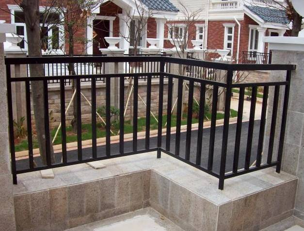 護欄廠(chǎng)家5.jpg 護欄(lán)廠家5.jpg